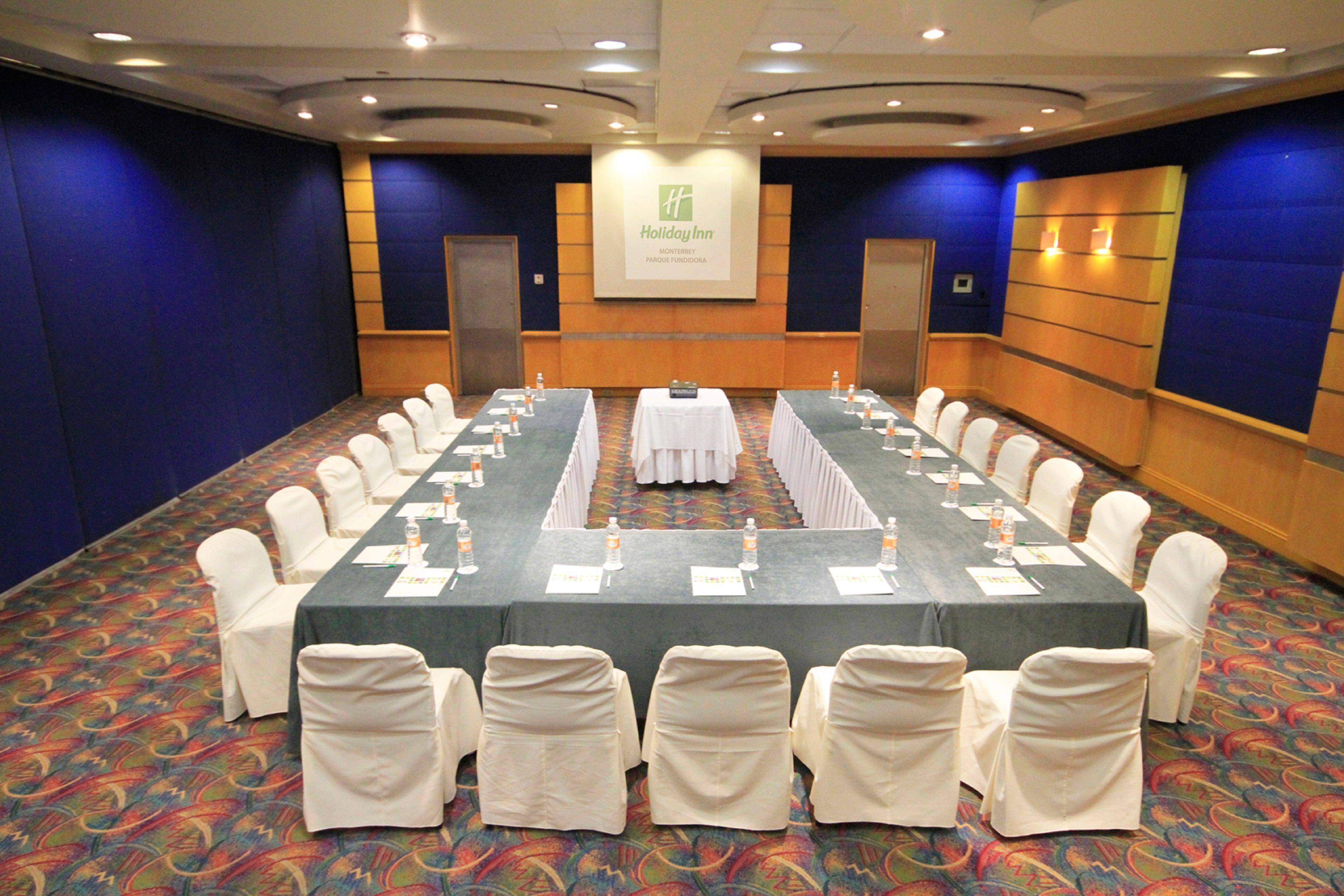 Holiday Inn Monterrey-Parque Fundidora By Ihg Екстер'єр фото A meeting room at a hotel