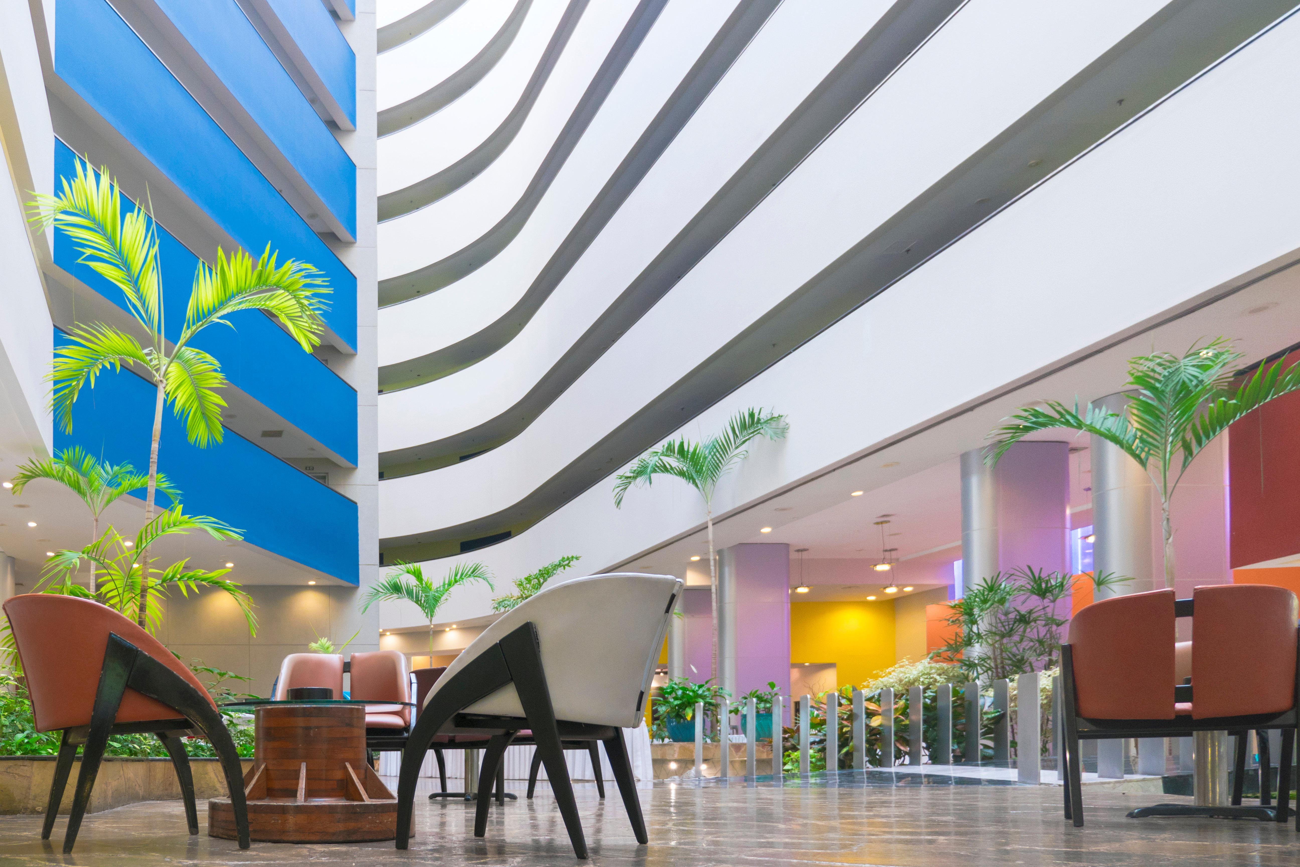 Holiday Inn Monterrey-Parque Fundidora By Ihg Екстер'єр фото Lobby